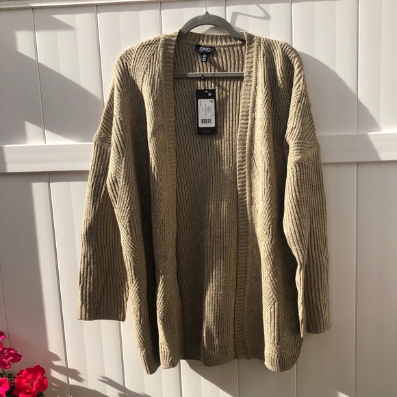NWT Jones New York - Beige Cardigan Sweater - Large - Picture 3 of 13